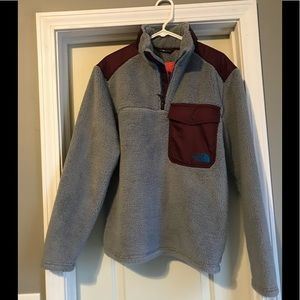 NWT The North Face Mens M Sherpa Fleece 1/4 Zip